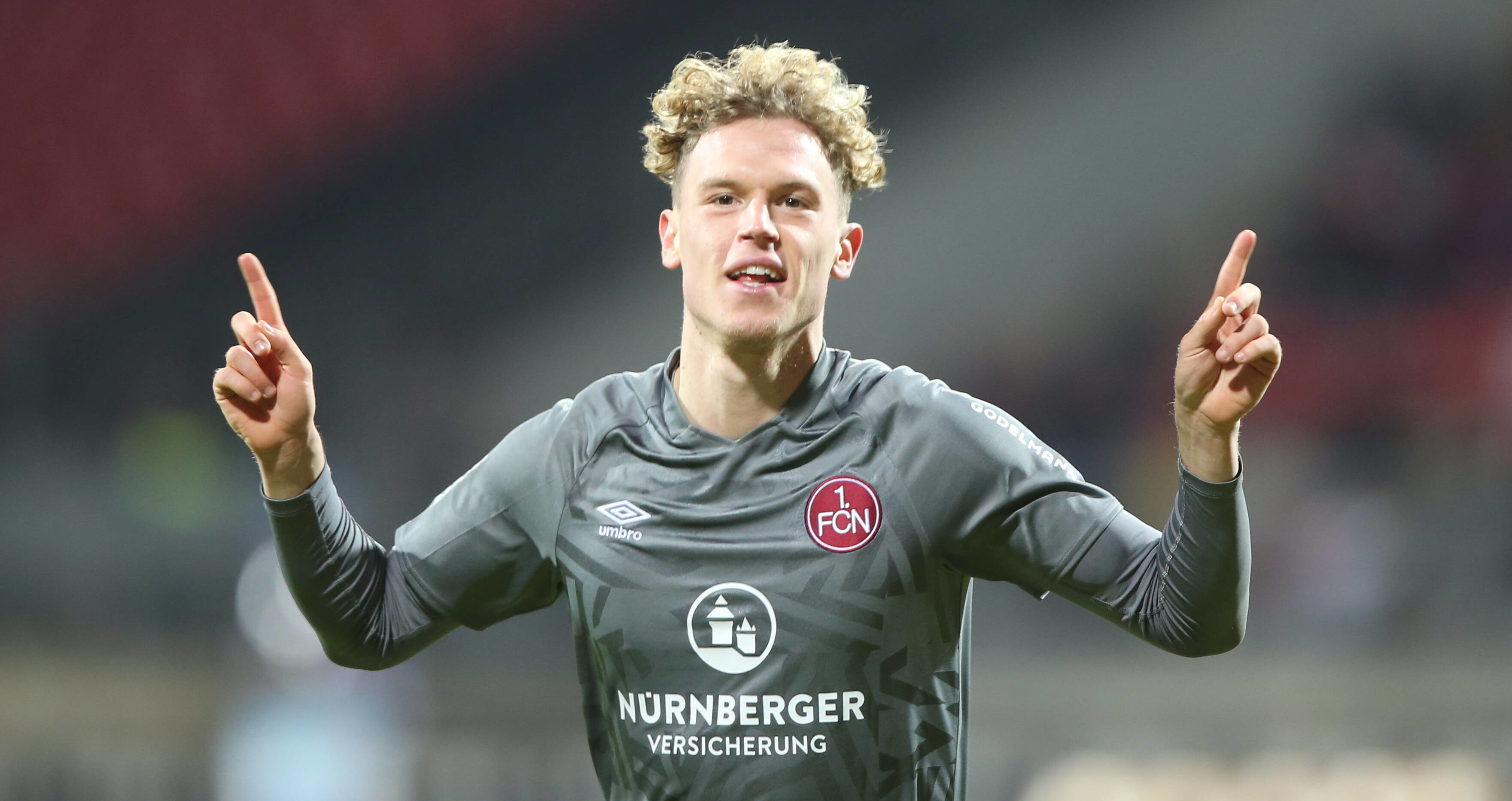 1. FC Nürnberg: Verwirrung um Zukunft von Robin Hack ...