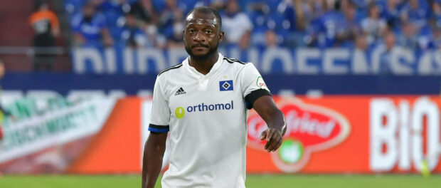 Rassistische Beleidigung Gegen Kinsombi Schalke Ermittelt Liga2 Online De