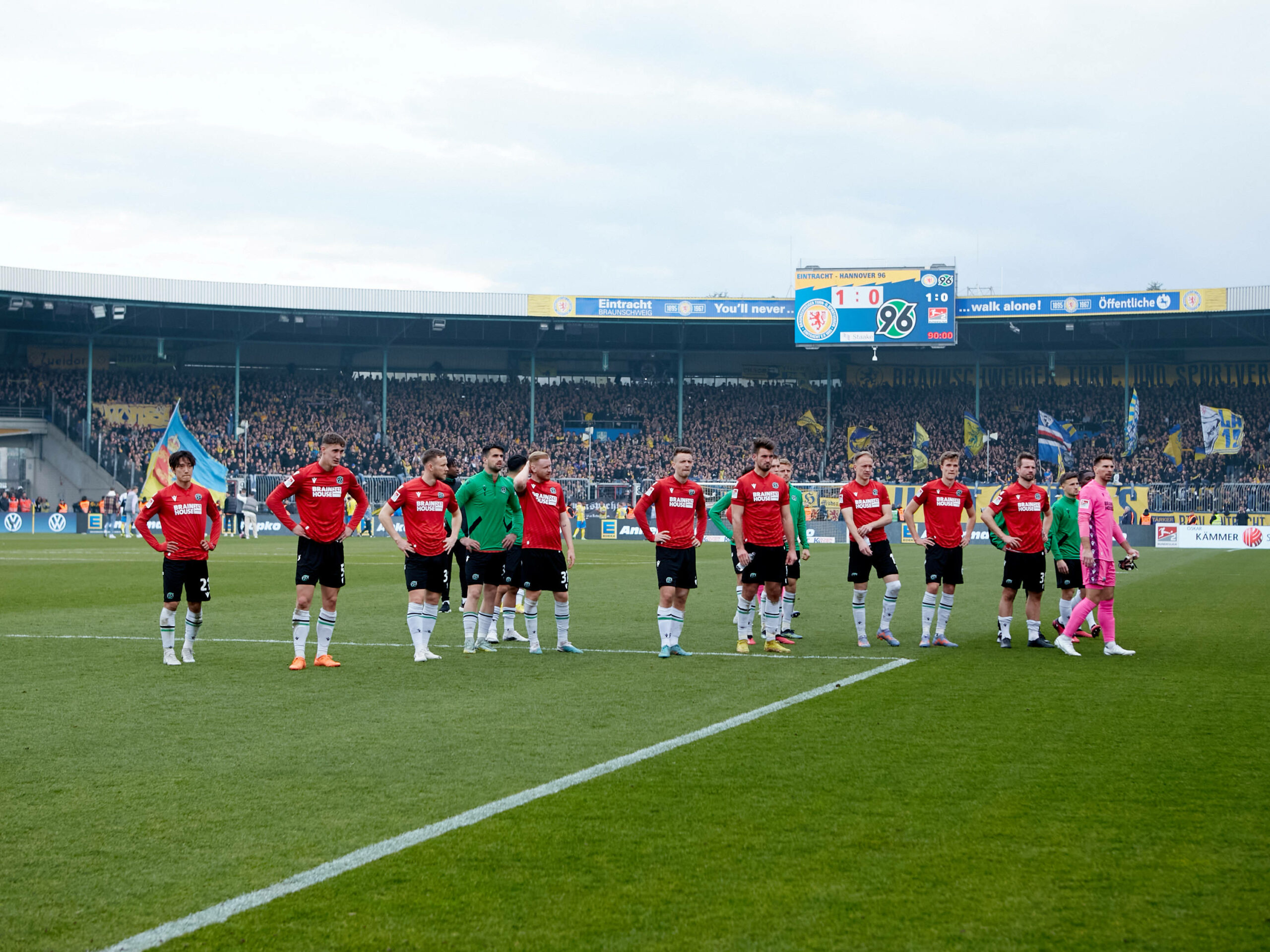 News, Ergebnisse Und Live-Spiele : Hannover 96 | Fußball-Addict